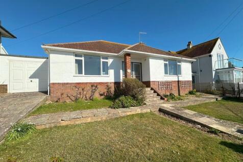 Brambletyne Avenue, Saltdean, BN2 8EL 3 bed detached bungalow for sale