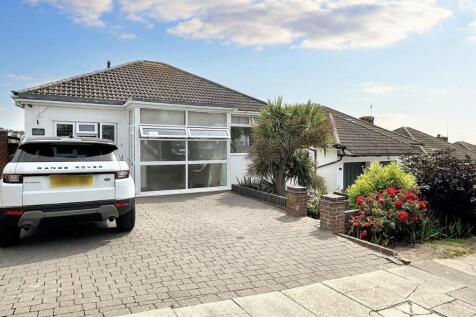 Chorley Avenue, Saltdean, BN2 8AQ 4 bed detached house for sale