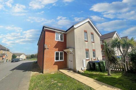 Montreal Close, Peacehaven, BN10 8FG 2 bed cluster house for sale