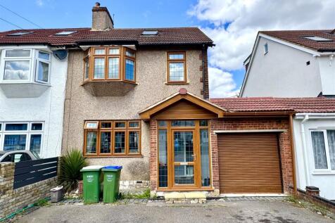 Stapleton Road, Bexleyheath DA7 4 bed semi