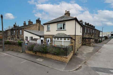 King Street, Yeadon, Leeds, West... 6 bed house for sale