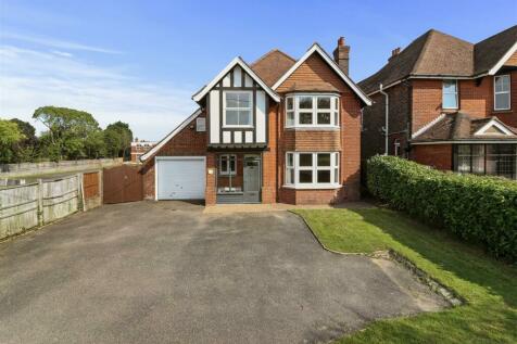 London Road, Hailsham 4 bed house for sale