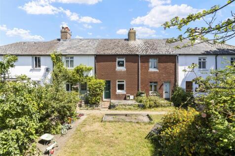 3 Palmers Row, Ersham Road, Hailsham 2 bed terraced house for sale