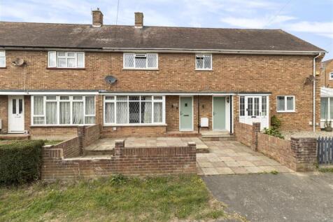 Swan Road, Hailsham 3 bed terraced house for sale