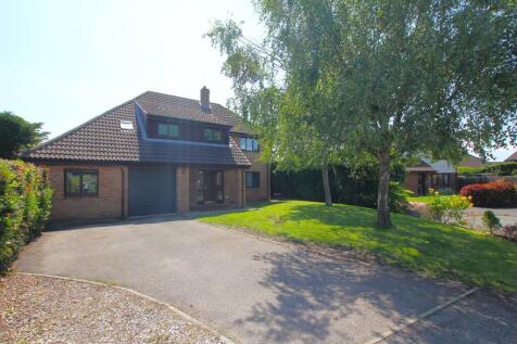 Vincent Drive 4 bed detached house for sale