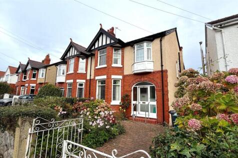 Woodlands Avenue, Rhos On Sea, Colwyn... 4 bed semi