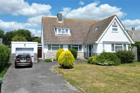 Montagu Road, Highcliffe... 3 bed detached house for sale