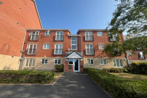 135 Signet Square, CV2 4NY 2 bed flat for sale