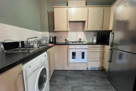 135 Signet Square, CV2 4NY 2 bed flat for sale