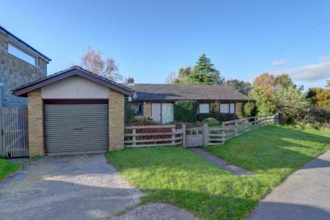 3 bedroom detached bungalow for sale