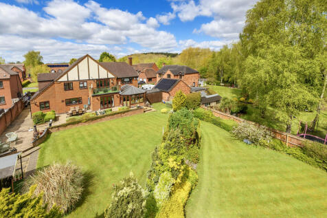 Glendinning Way, Madeley 5 bed detached house for sale