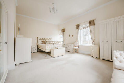 Weald Moors Park, Preston 3 bed end of terrace house for sale