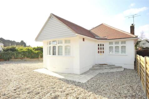 Hunter Avenue, Shenfield, Brentwood... 3 bed bungalow for sale