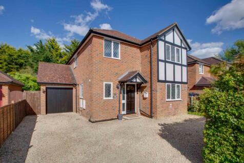 Stock Field Close, High Wycombe HP15 4 bed detached house for sale