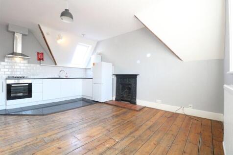 Craven Park, Harlesden, London 2 bed flat for sale