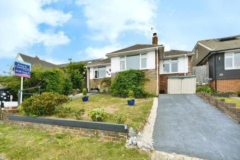 4 bedroom bungalow for sale