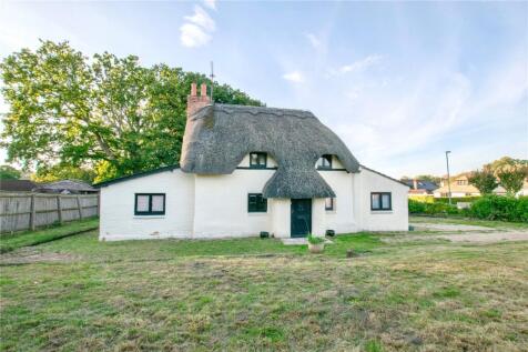 Howe Lane, Verwood, Dorset, BH31 3 bed detached house for sale