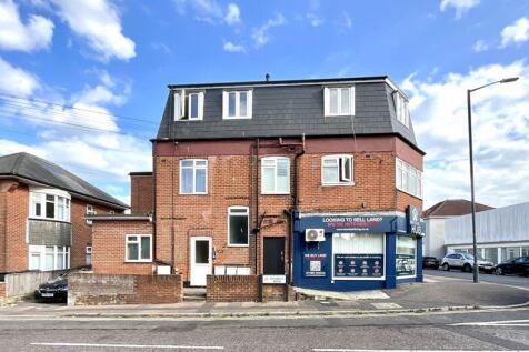 24 Seabourne Road, Southbourne 1 bed apartment for sale