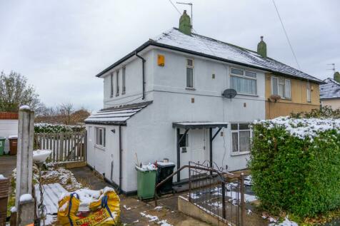 2 bedroom semi-detached house for sale