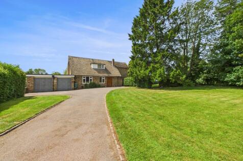 Sprigs Holly Lane, Radnage... 3 bed detached house for sale