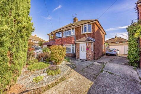 Prinsted Crescent, Farlington 3 bed semi