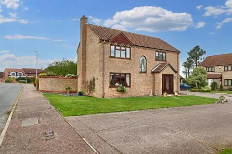 Sea View Rise, Hopton, Great Yarmouth 4 bed detached house for sale