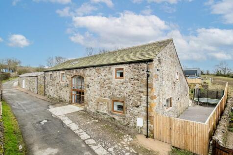 Nappa BD23 5 bed barn conversion for sale