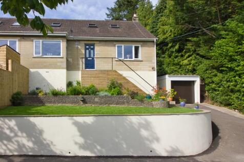 4 bedroom semi-detached house for sale