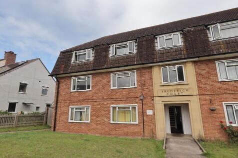 Frederick Court, Wells 2 bed flat for sale