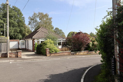 Stoberry Crescent, Wells 2 bed detached bungalow for sale
