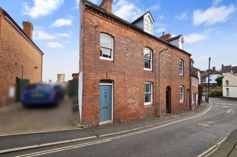 Welch Gate, Bewdley, Worcestershire 2 bed end of terrace house for sale