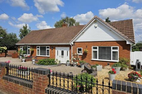 Hop Pole Lane, Bewdley 4 bed detached bungalow for sale
