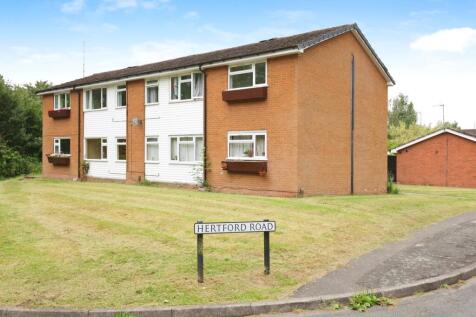 2 bedroom ground floor flat for sale