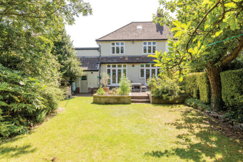 4 bedroom semi-detached house for sale
