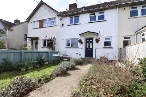 South Close, Walton 3 bed terraced house for sale