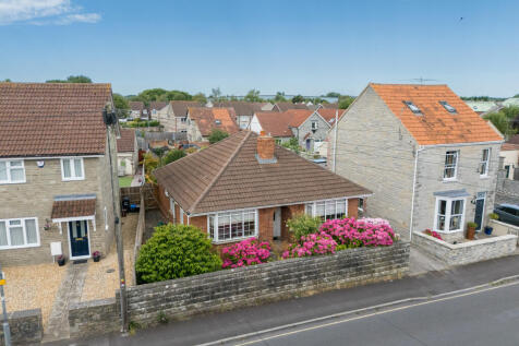 Cranhill Road, Street 2 bed detached bungalow for sale