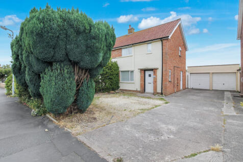 Strode Road, Street 2 bed house for sale