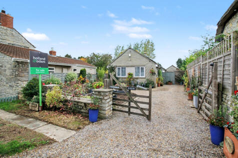 Ham Lane, Compton Dundon 2 bed detached bungalow for sale