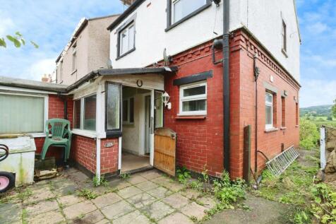 2 bedroom detached house for sale