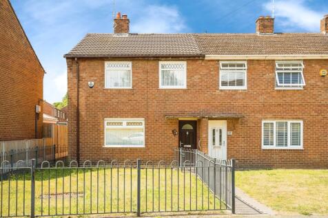 3 bedroom end of terrace house for sale