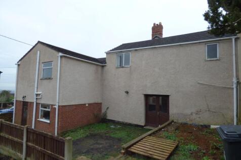 5 bedroom semi-detached house for sale