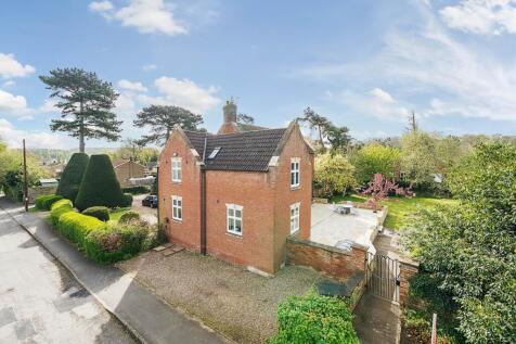 4 & 6 Manor Drive, Harlaxton... 9 bed detached house for sale