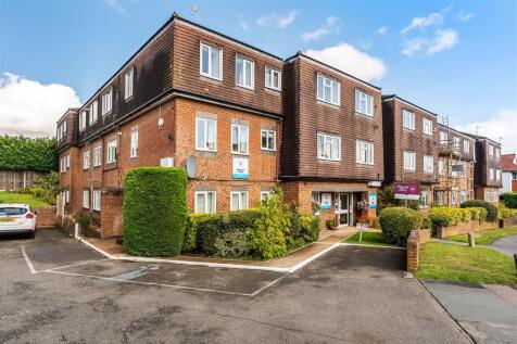 Beatrice Road, Oxted 1 bed apartment for sale