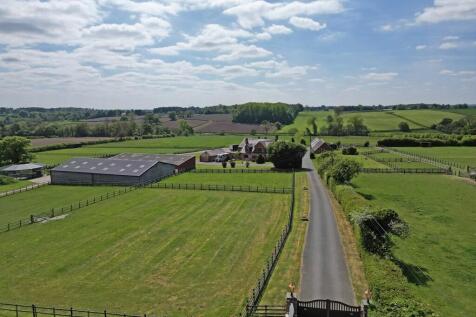 6 bedroom house for sale