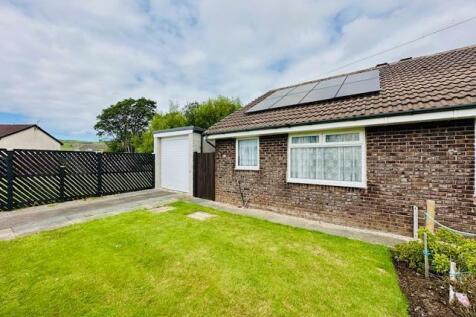 2 bedroom semi-detached bungalow for sale
