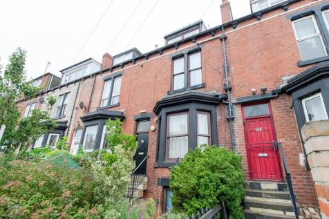 6 bedroom terraced house for sale