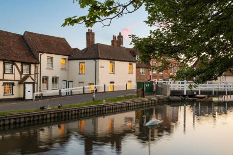 West Mills, Newbury, RG14 3 bed terraced house for sale