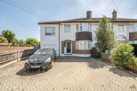 Cannon Way, West Molesey, Surrey 4 bed end of terrace house for sale