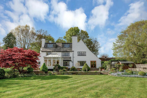 Loughborough LE12 6 bed detached house for sale