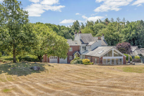 Leicester LE7 4 bed detached house for sale